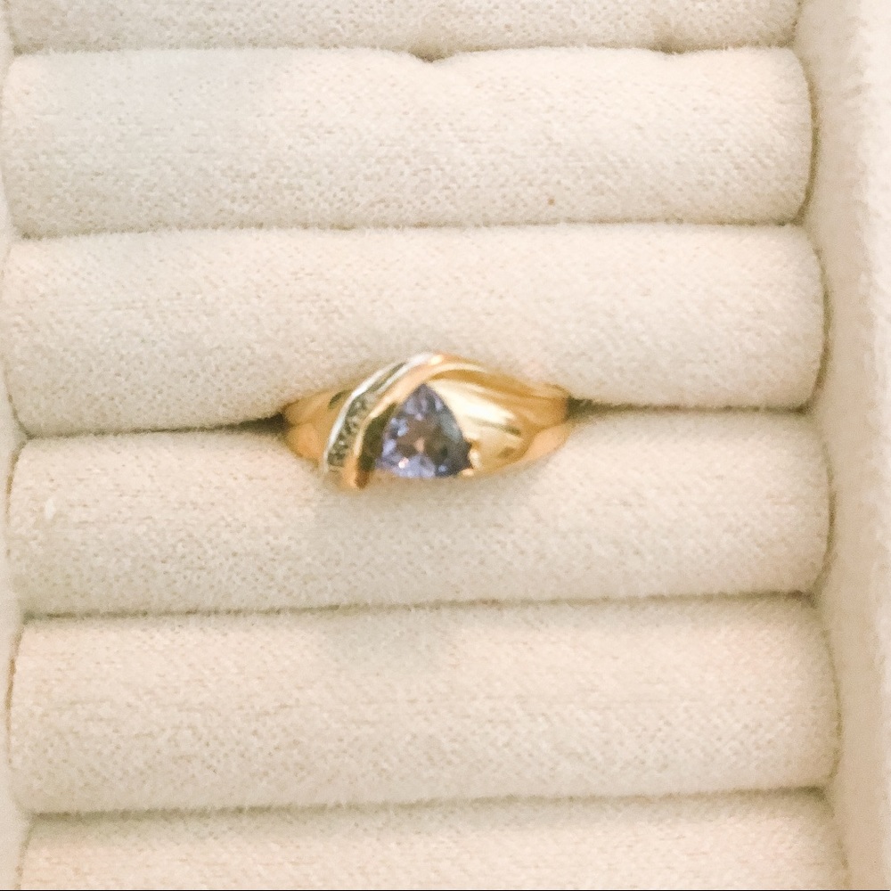14k Gold Trillion Cut Tanzanite & Diamond Ring